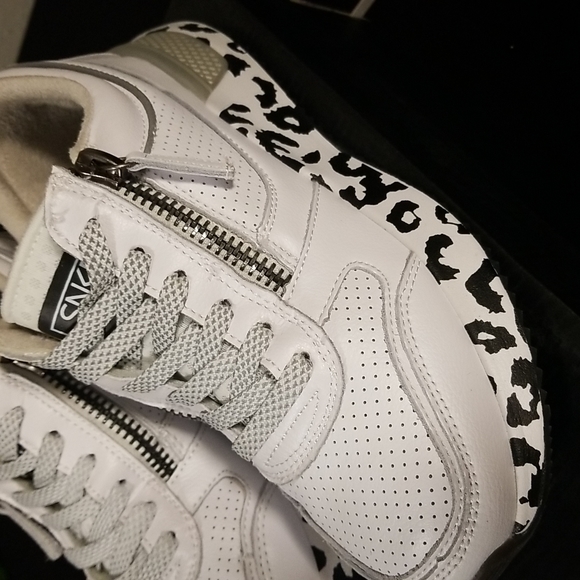 SNKR Project women's Rodeo 2.5 Size 6 - Picture 7 of 15